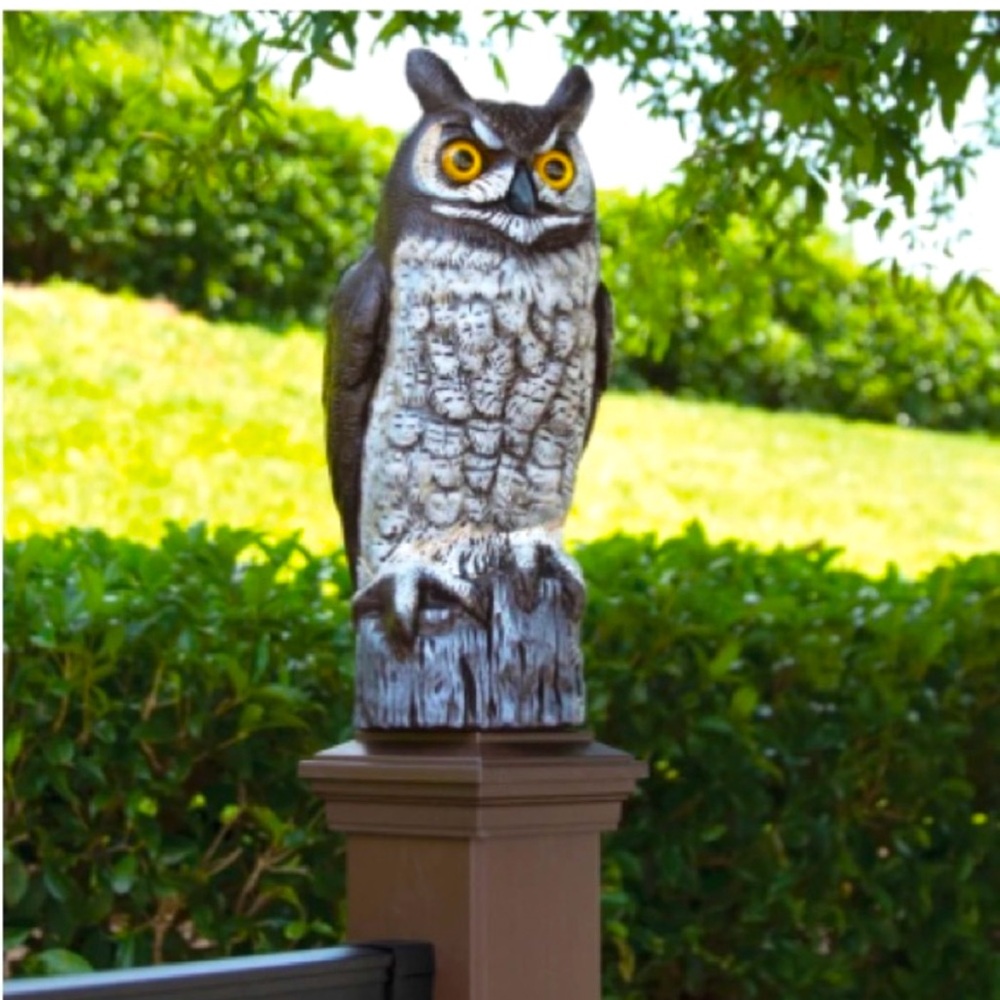 Vintage 1990 Dalen Great Horned Owl Scarecrow